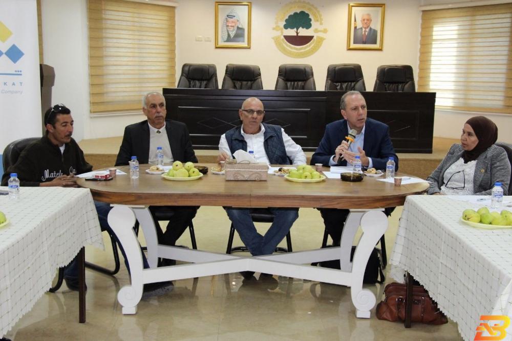 جانب من اللقاء ’شراكات’ تلتقي أصحاب المشاريع والشركات الزراعية في قلقيلية
