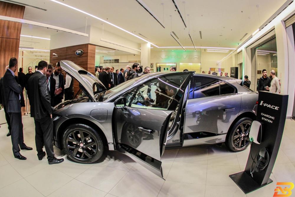 جانب من حفل الإطلاق-تصوير عرين الريناوي الاحتفال بإطلاق جاكوار I-Pace الكهربائية في رام الله، صور