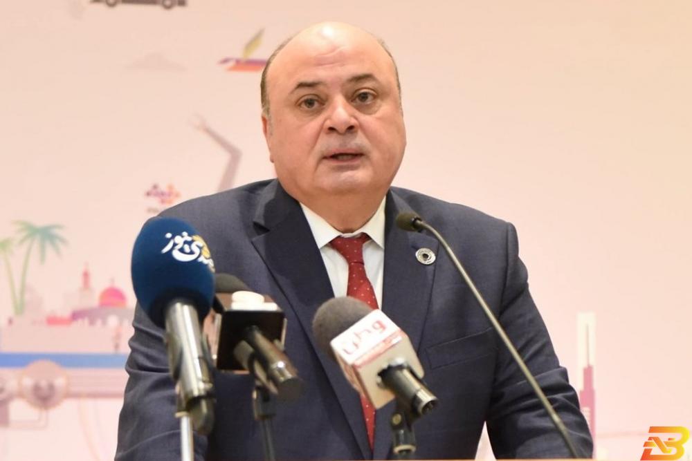 محافظ سلطة النقد عزام الشوا يلقي كلمته خلال افتتاح المؤتمر الشوا يؤكد اهتمام سلطة النقد والجهاز المصرفي في الالتزام بالقيم