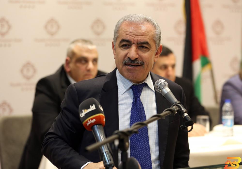 رئيس الوزراء محمد اشتية يتحدث خلال حفل افتتاح فندق براديس بريميوم في بيت لحم رئيس الوزراء: نريد لبيت لحم أن تستعيد عافيتها الاقتصادية