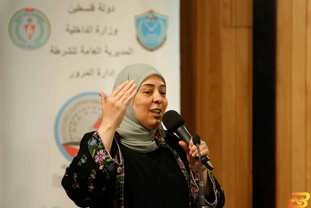 محافظ محافظة رام الله والبيرة ليلى غنام محافظ رام الله: يمنع تأجير او استضافة أي وافد أجنبي جديد