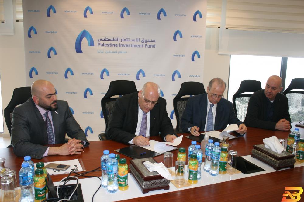 جانب من توقيع الاتفاقية صندوق الاستثمار يقدم دعمه للتحالف الوطني لتشغيل ذوي الإعاقة
