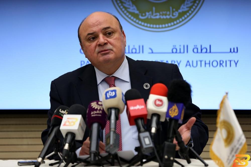 محافظ سلطة النقد عزام الشوا الشوا: إدخال خمسين مليون شيقل إلى مصارف غزة