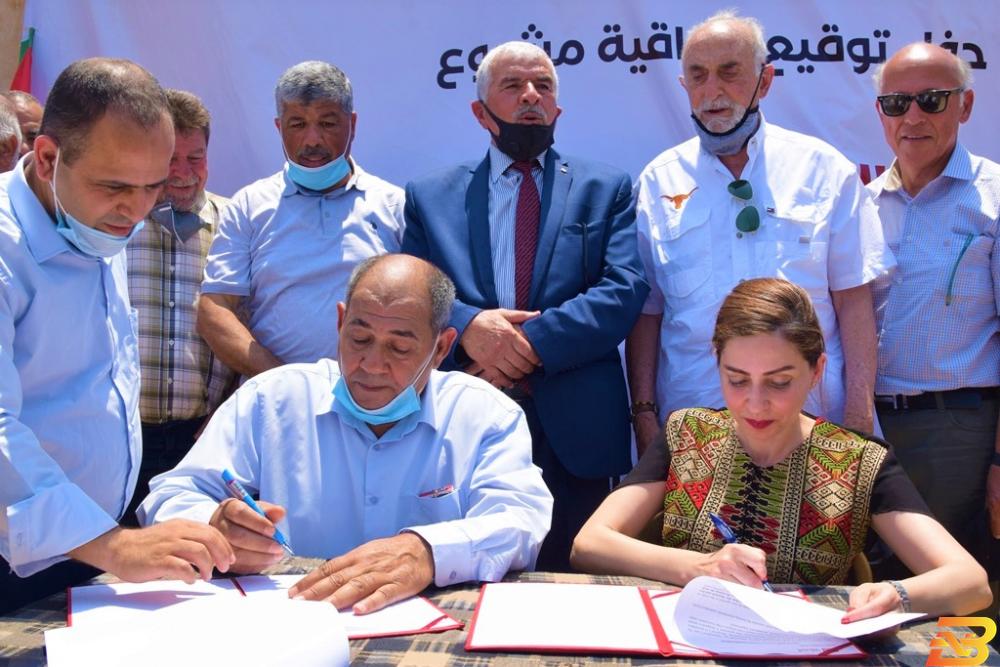 جانب من توقيع الاتفاقية إطلاق مشروع ’تمكين التعليم في مرحلة الطفولة المبكرة في الأغوار’
