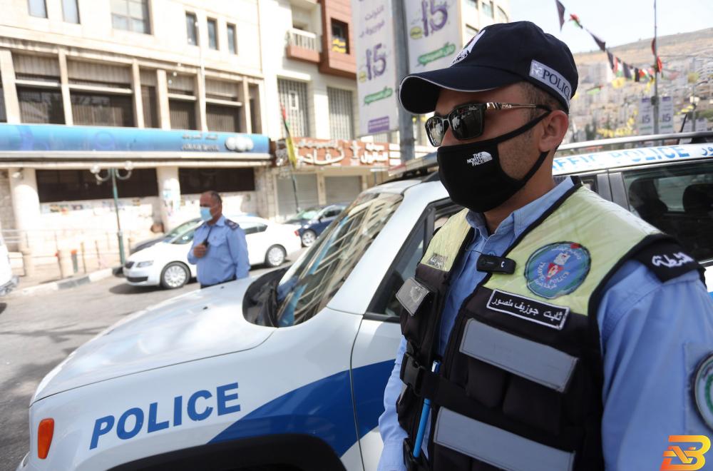 شرطي في مدينة نابلس ابتداءً من اليوم-تحرير مخالفات لغير الملتزمين بإجراءات الوقاية