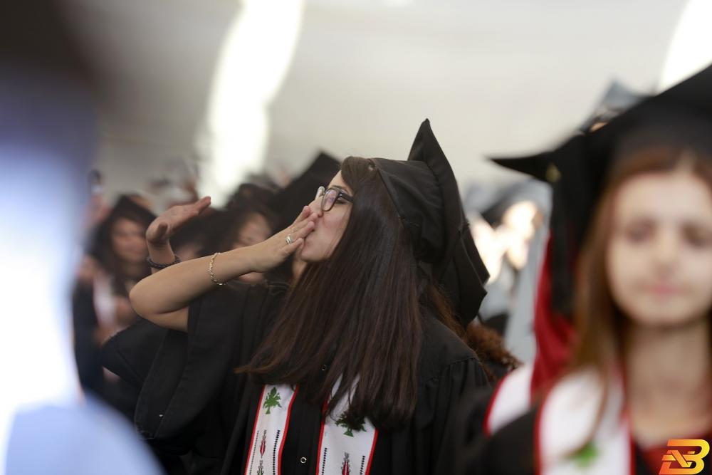 جانب من تخريج جامعة بيرزيت-أرشيفية الإحصاء: أعلى معدل بطالة بين خريجي الصحافة والإعلام