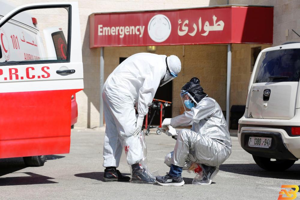 طواقم طبية في نابلس 356 إصابة جديدة بفيروس كورونا