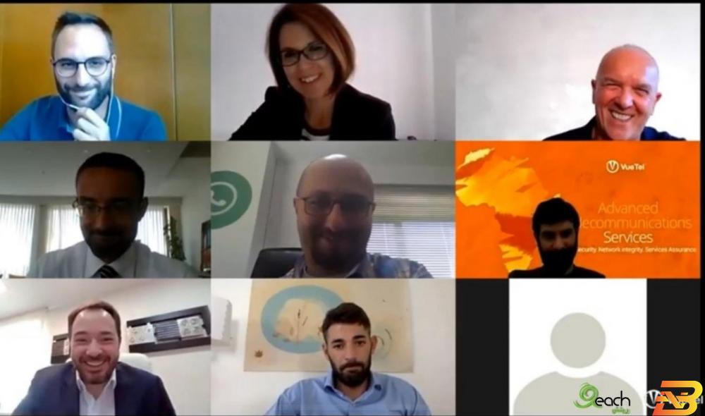 جانب من توقيع الاتفاقية خلال مؤتمر افتراضي ريتش وشركة ڤيوتل الايطالية توقعان اتفاقية شراكة