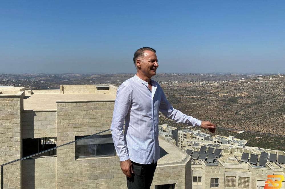 رجل الأعمال الفلسطيني بشار المصري-تصوير رويترز بشار المصري: ليس لدى الفلسطينيين خيار سوى أن يكونوا متفائلين
