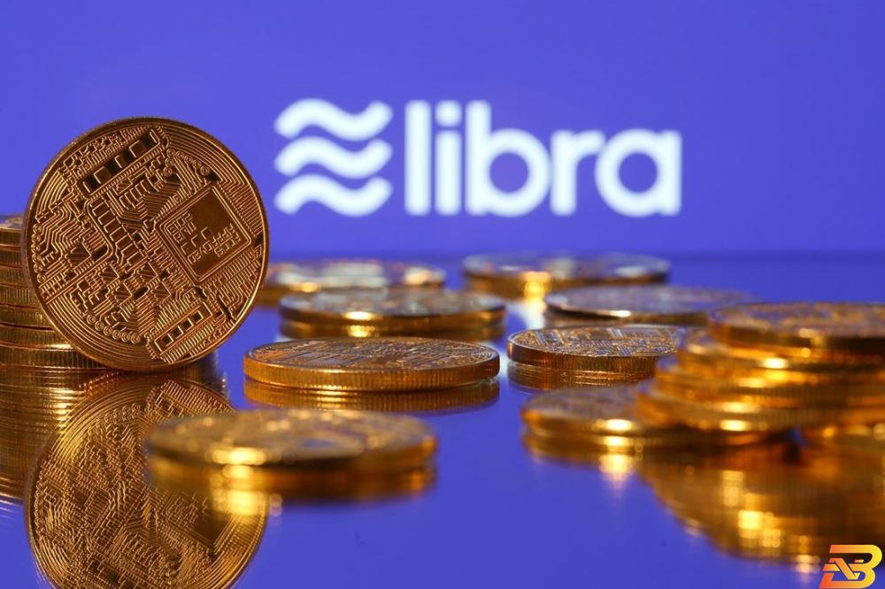عملة "ليبرا" الخاصة بـ "فيسبوك"-تصوير وكالات هل تغير ’فيسبوك’ قواعد اللعبة في سوق العملات الرقمية؟