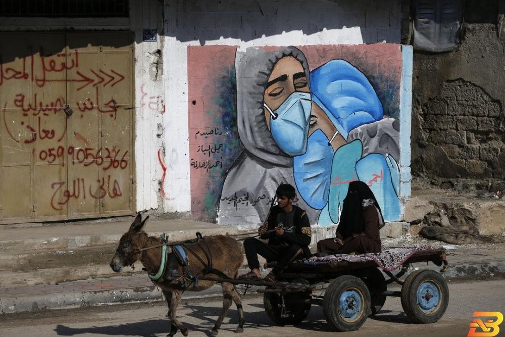 جدارية توعوية في قطاع غزة-تصوير وكالات معطيات خطيرة: 267 وفاة ونحو 34 ألف إصابة خلال الشهر الماضي