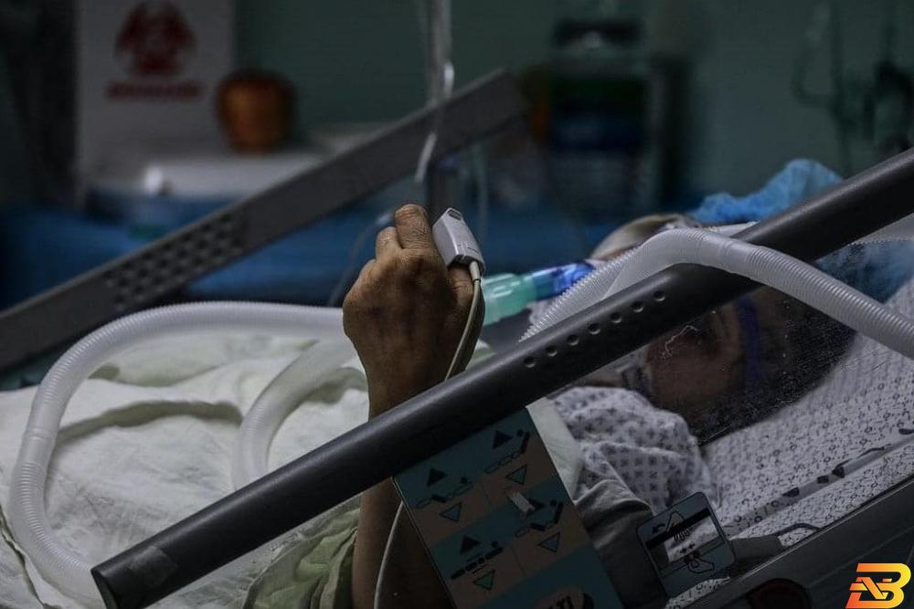 غرفة العناية المكثفة في المستشفى الأوروبي في رفح-تصوير وكالات حصيلة وفيات كورونا في فلسطين تقترب من ألفي وفاة