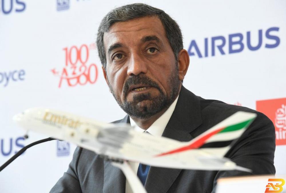 الشيخ أحمد بن سعيد آل مكتوم الرئيس التنفيذي لطيران الإمارات ورئيس مطارات دبي شركات إماراتية تشكّل تحالفًا لوجيستيًا لنقل ملياري جرعة من لقاحات كورونا