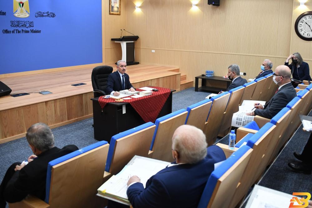 جانب من جلسة الحكومة الأسبوعية الحكومة تقرر إنشاء شركة حكومية للألياف الضوئية
