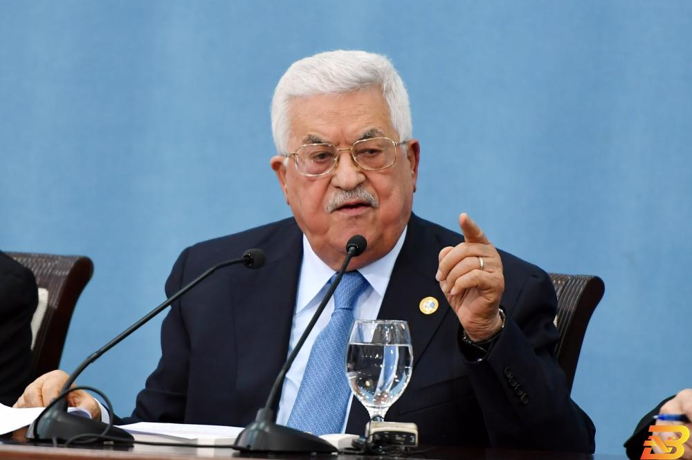 رئيس دولة فلسطين محمود عباس-أرشيف وكالات الرئيس: سيطرة الاحتلال على مواردنا أكبر تحدي أمام التنمية