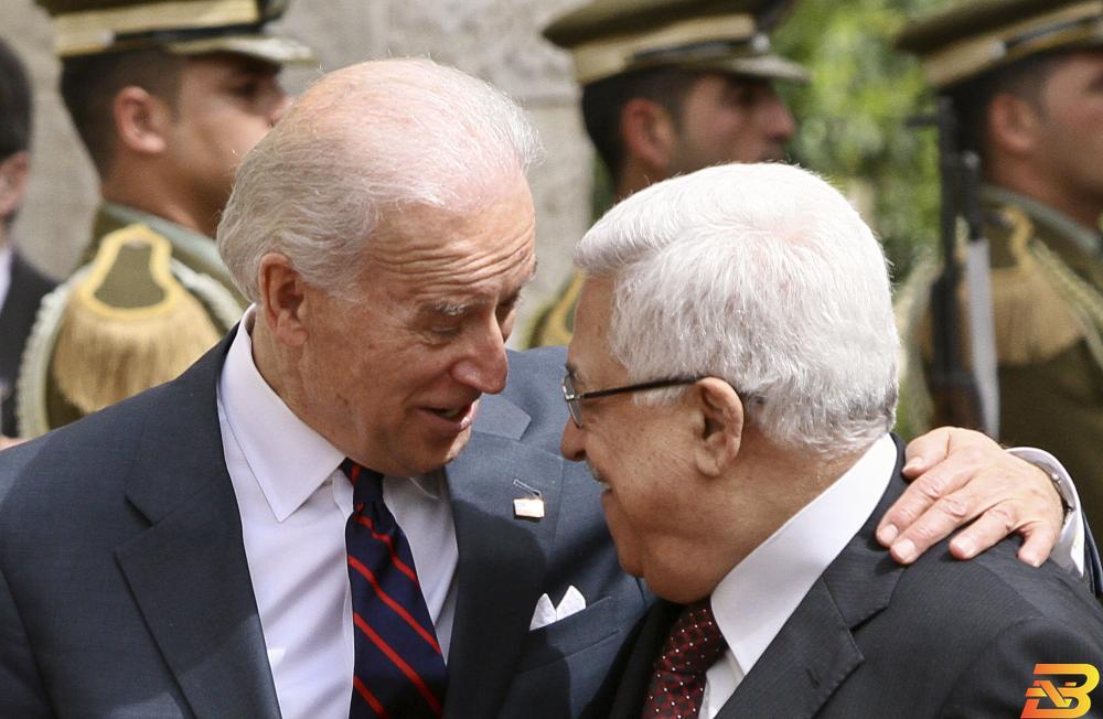 الرئيس الفلسطيني محمود عباس يستقبل جو بايدن عام 2010 عندما كان يشغل منصب نائب الرئيس باراك أوباما-أرشيف وكالات واشنطن تعلن عن تقديم مساعدة بـ 15 مليون دولار للفلسطينيين