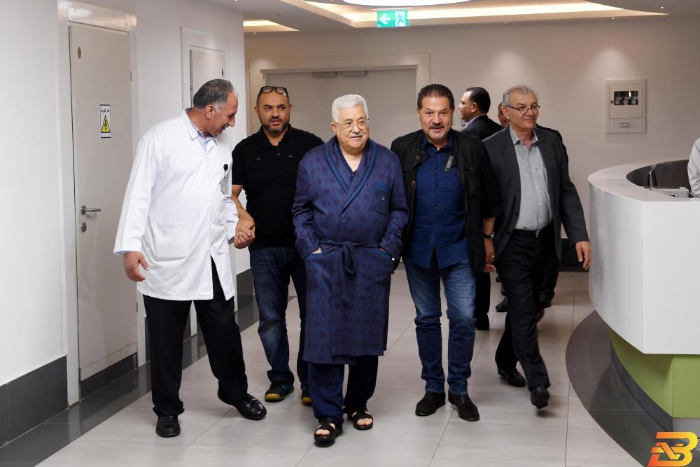صورة أرشيفية-الرئيس عباس يجري فحوصات في المستشفى الاستشاري بمدينة رام الله مصادر: الرئيس عباس يتجه إلى ألمانيا لإجراء فحوصات طبية روتينية